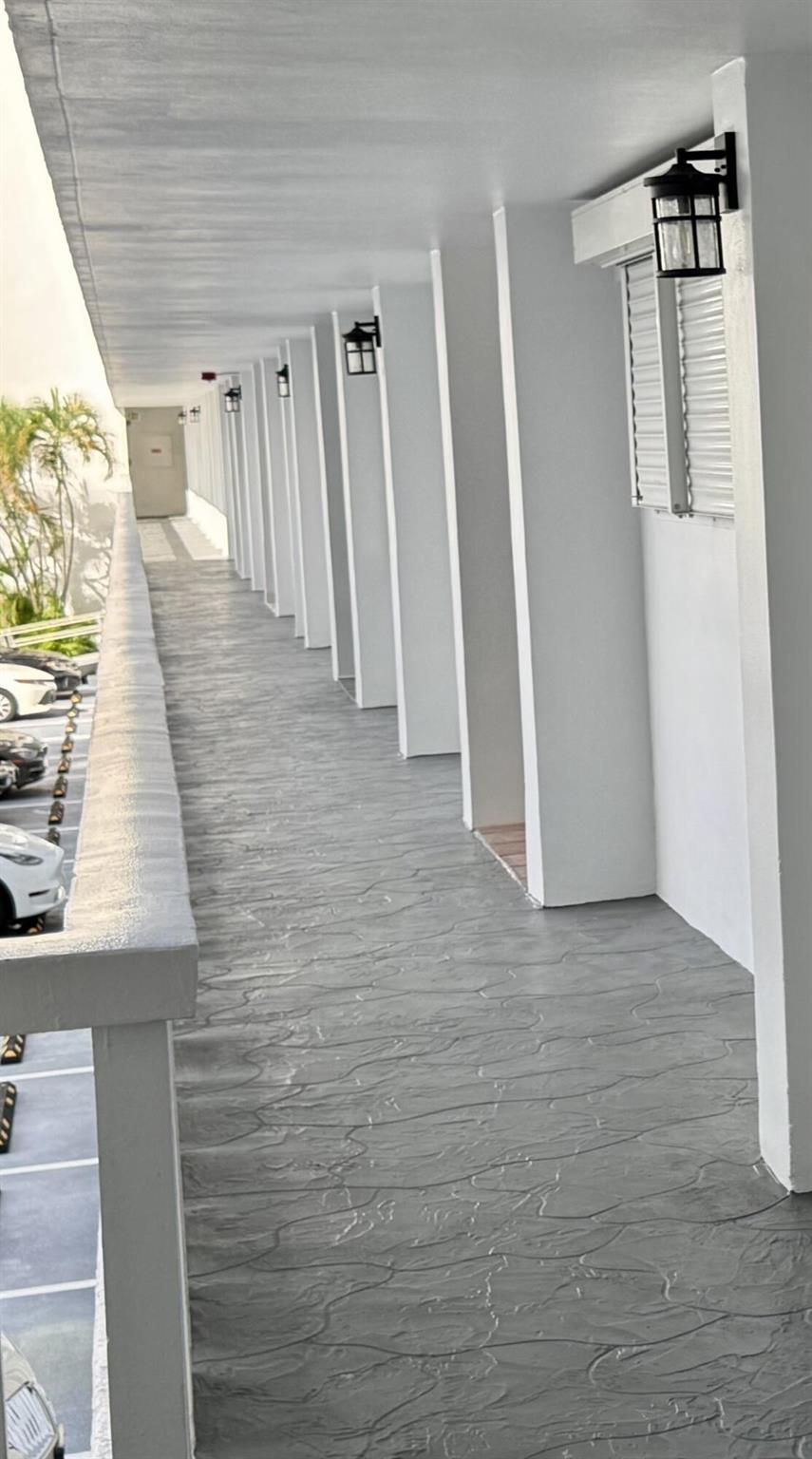 1012 N Ocean Boulevard 202
