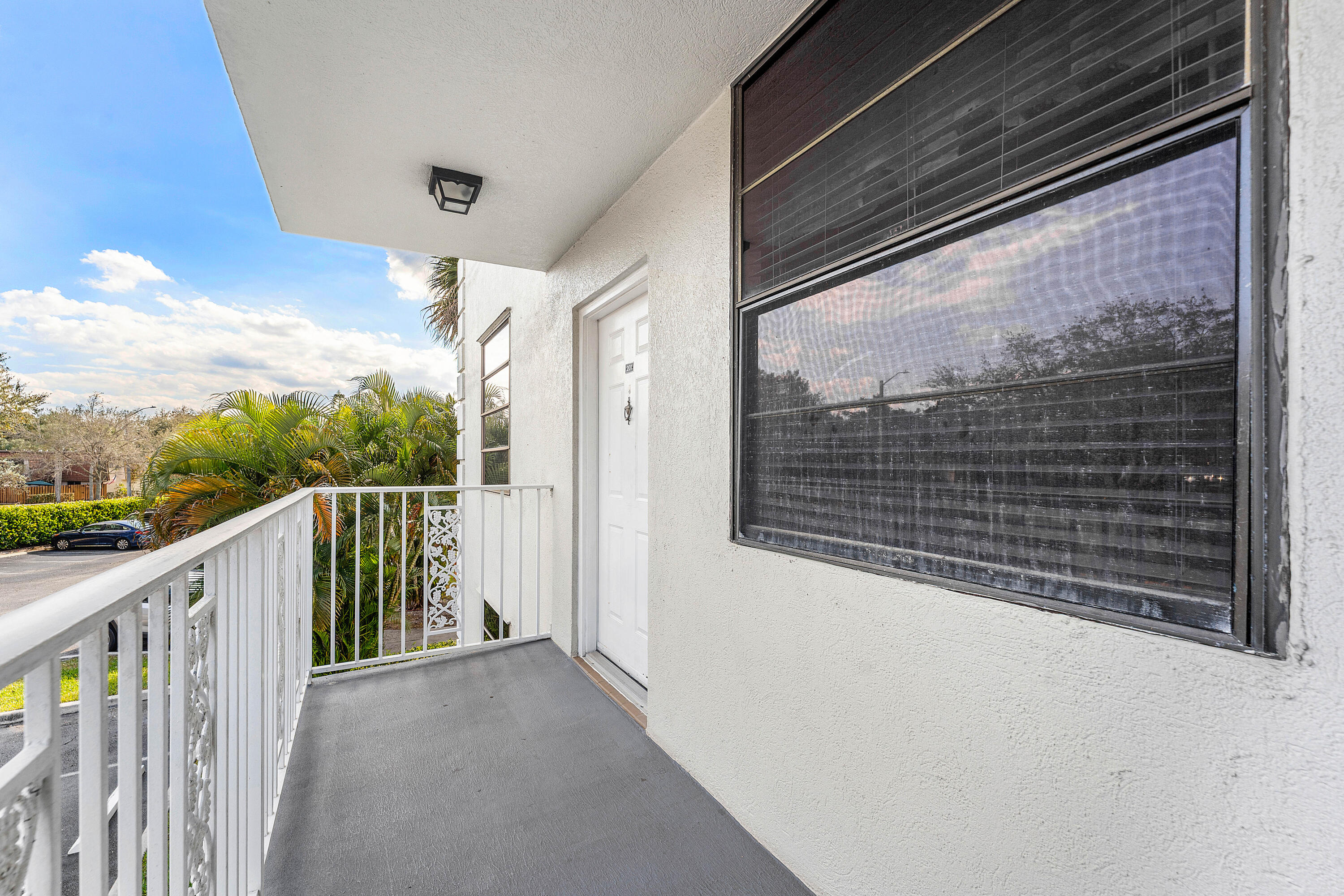 1721 Whitehall Drive 201