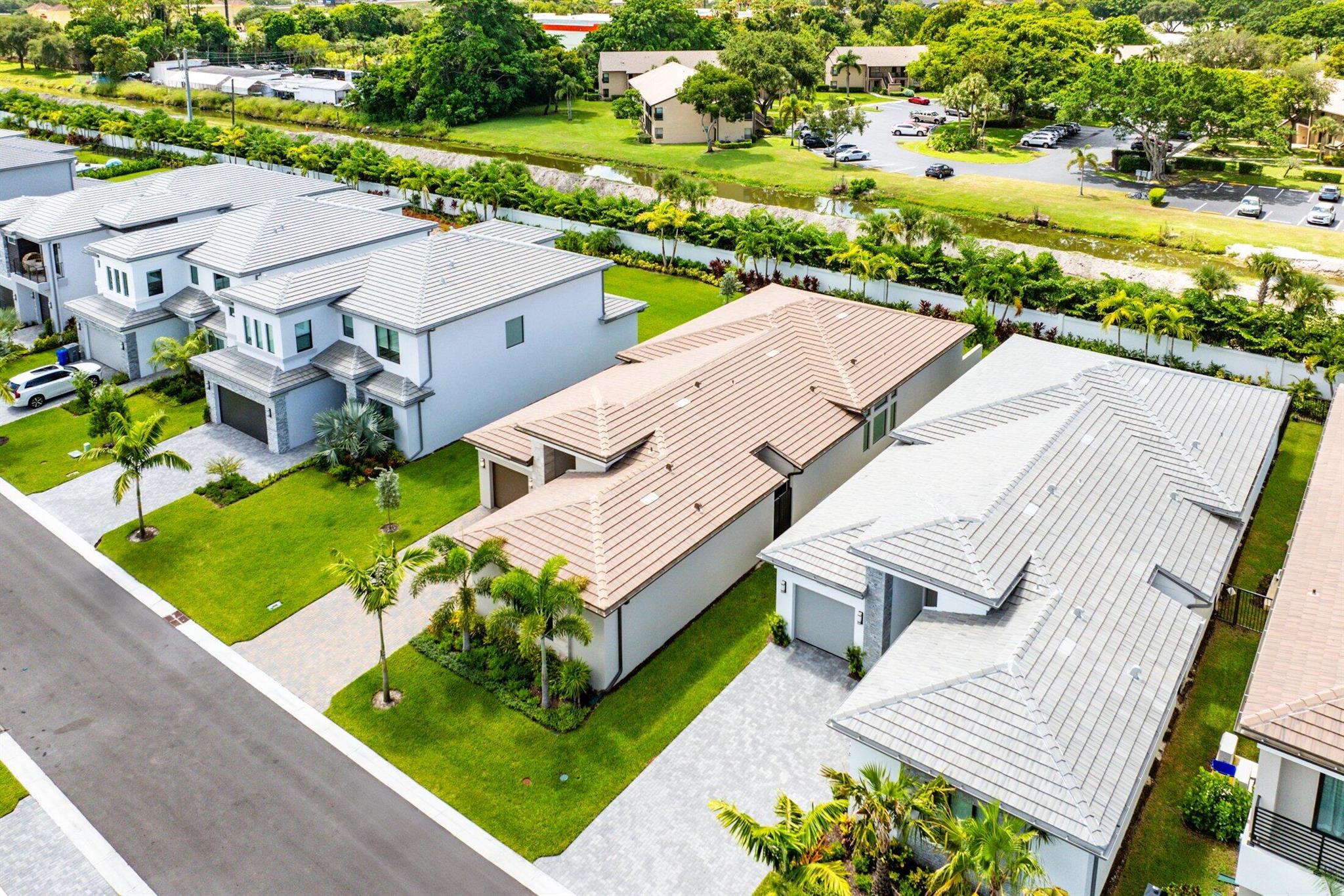 BOCA RATON GOLF COURSE PU - Residential Lease