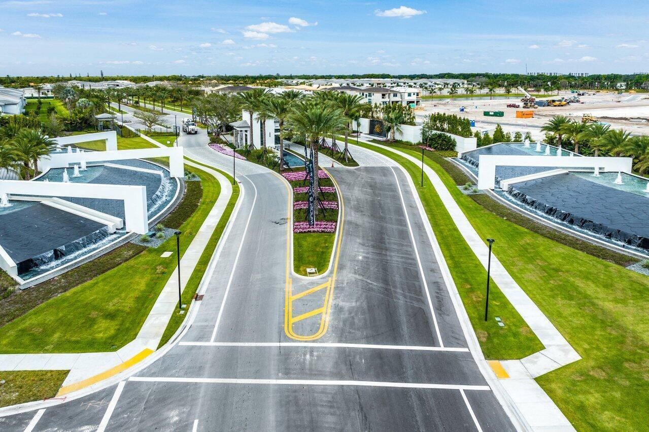 BOCA RATON GOLF COURSE PU - Residential Lease