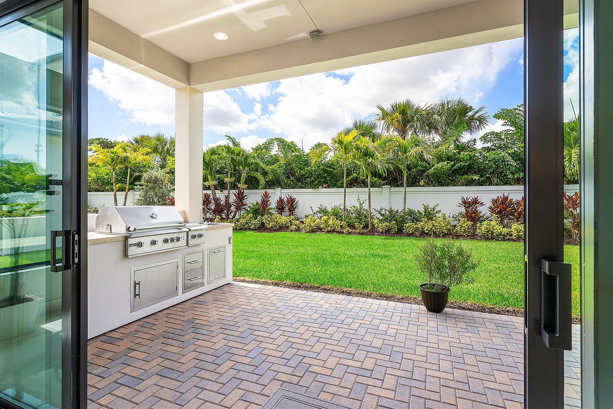 BOCA RATON GOLF COURSE PU - Residential Lease