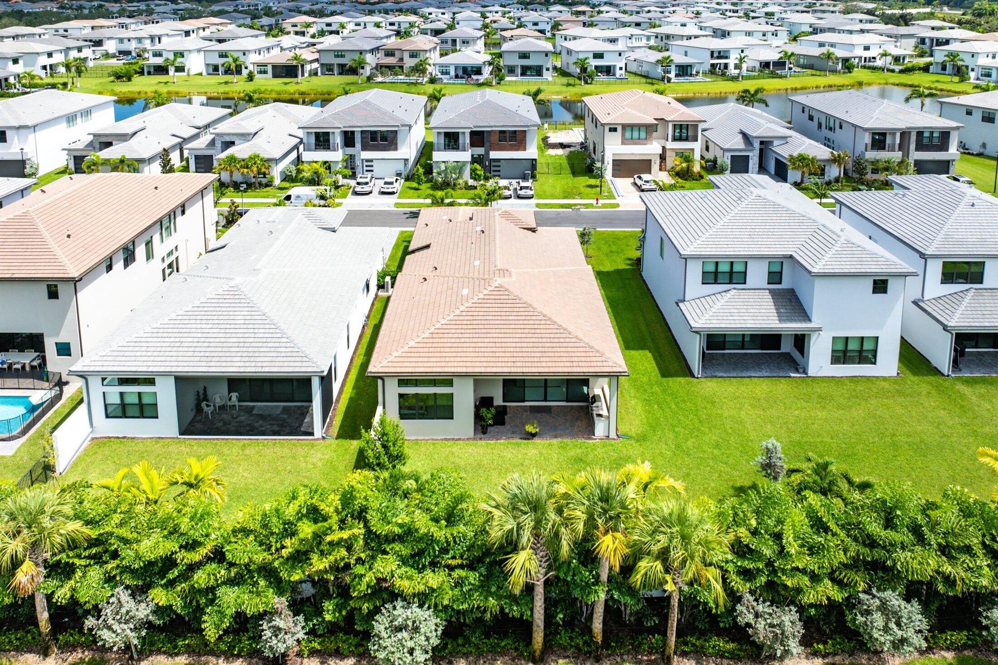 BOCA RATON GOLF COURSE PU - Residential Lease