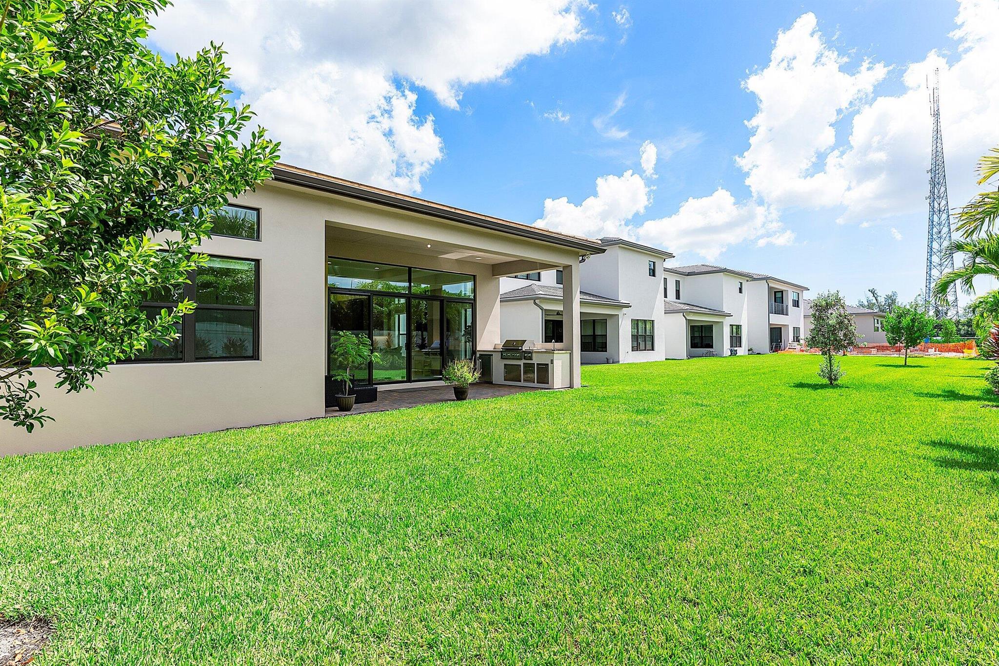 BOCA RATON GOLF COURSE PU - Residential Lease