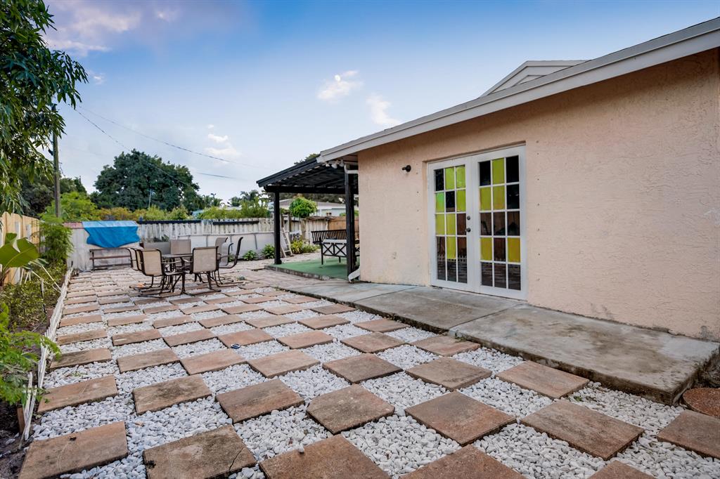 Lantana Heights - Residential