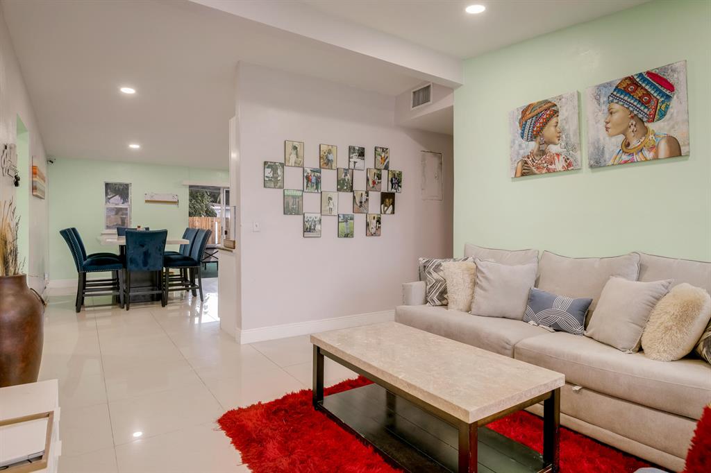 Lantana Heights - Residential