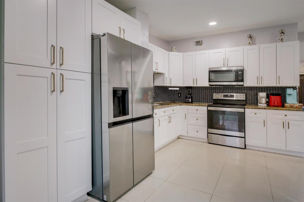 Lantana Heights - Residential