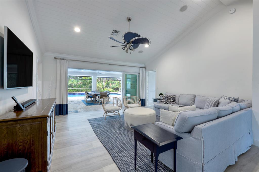 OLYMPUS - Residential