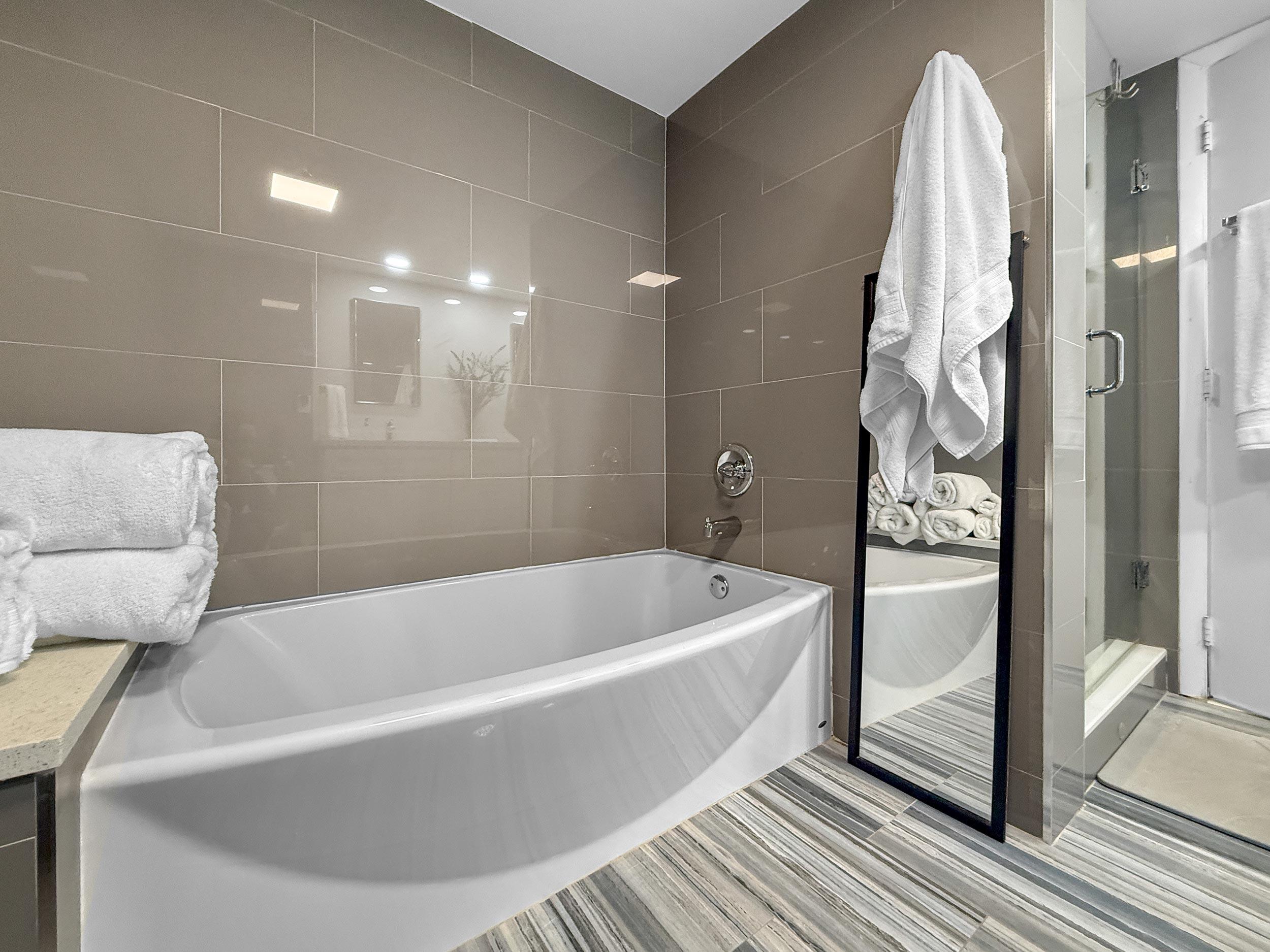SEAPOINTE OF POMPANO BEACH CONDO - Residential