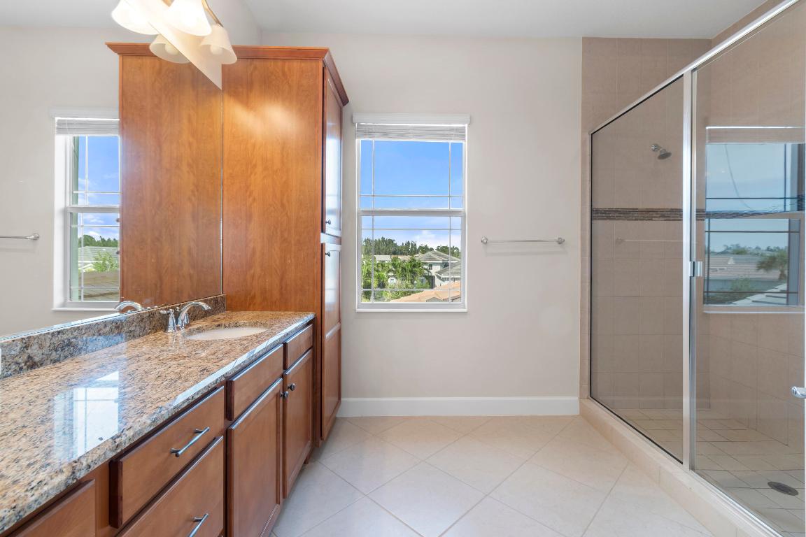 HAMMOCKS OF WESTLAKE - Residential Lease