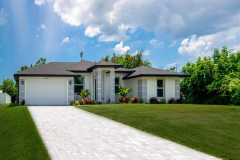 10235 Stonecrop Avenue Englewood FL 34224