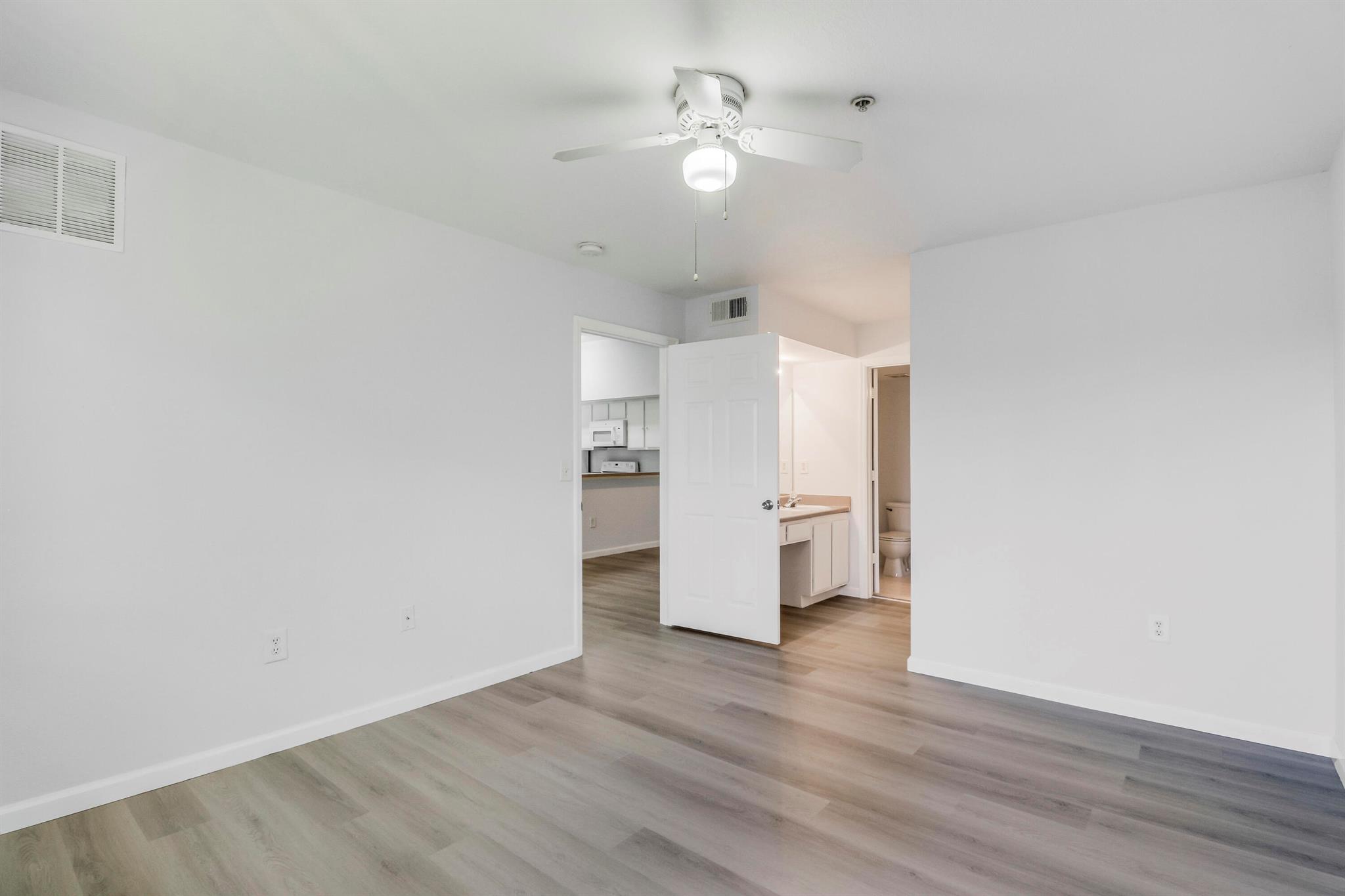THE CLUB AT ST LUCIE WEST - Residential Lease