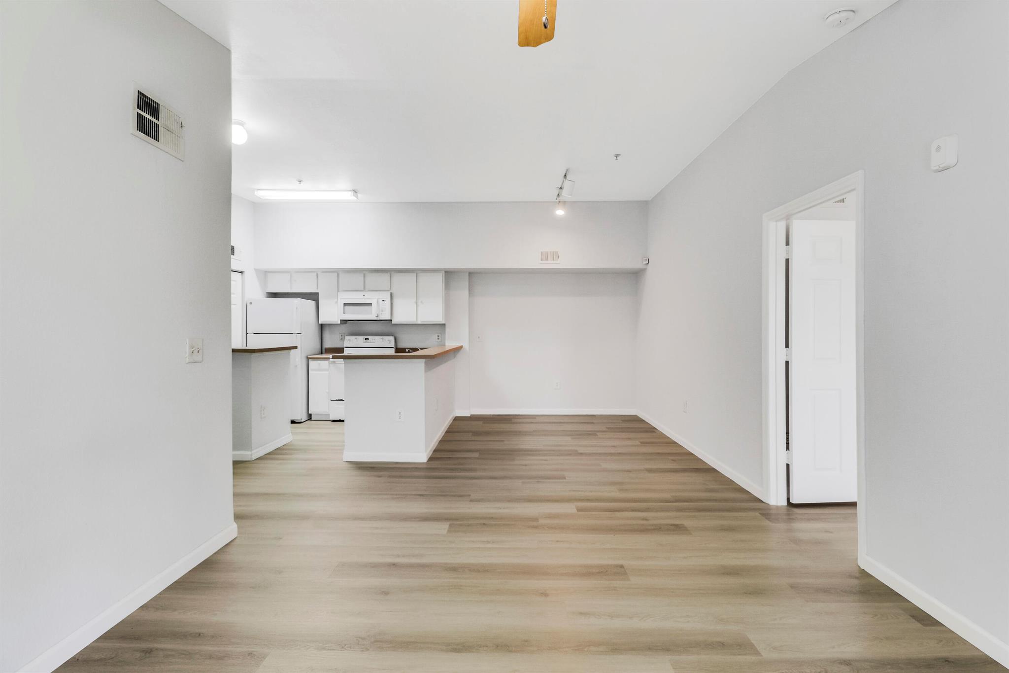 THE CLUB AT ST LUCIE WEST - Residential Lease