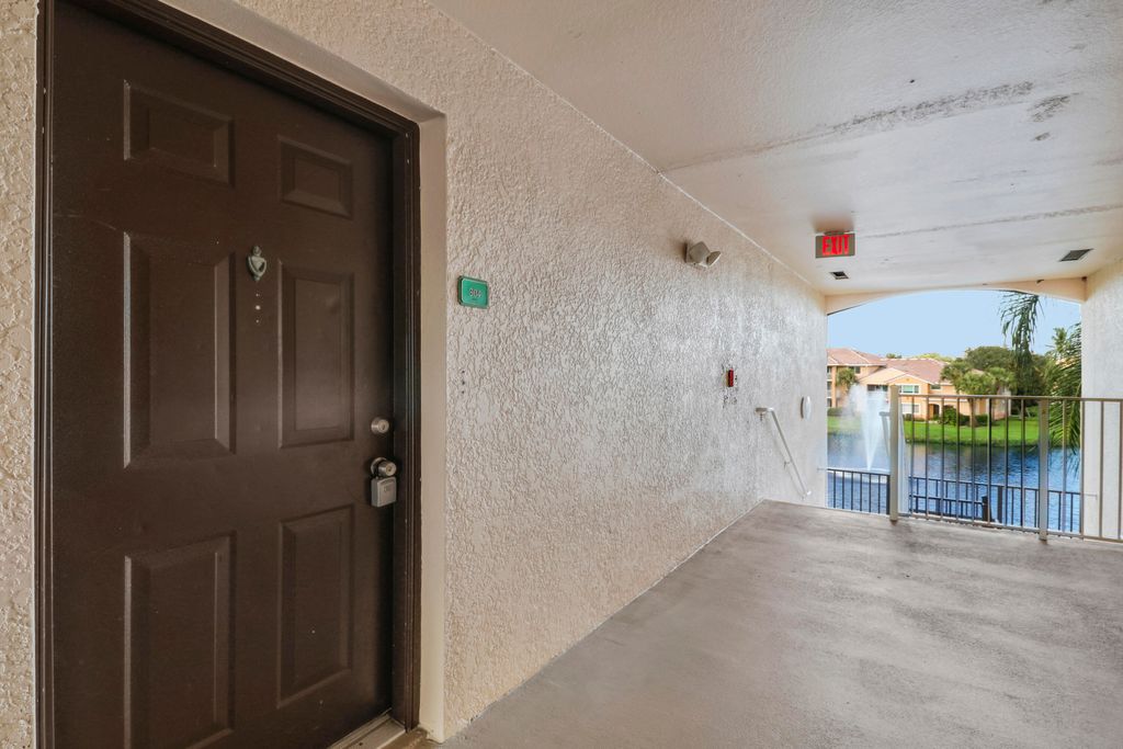 Photo of 181 SW Palm Drive #304, Port Saint Lucie, FL 34986 (MLS # R11134282)