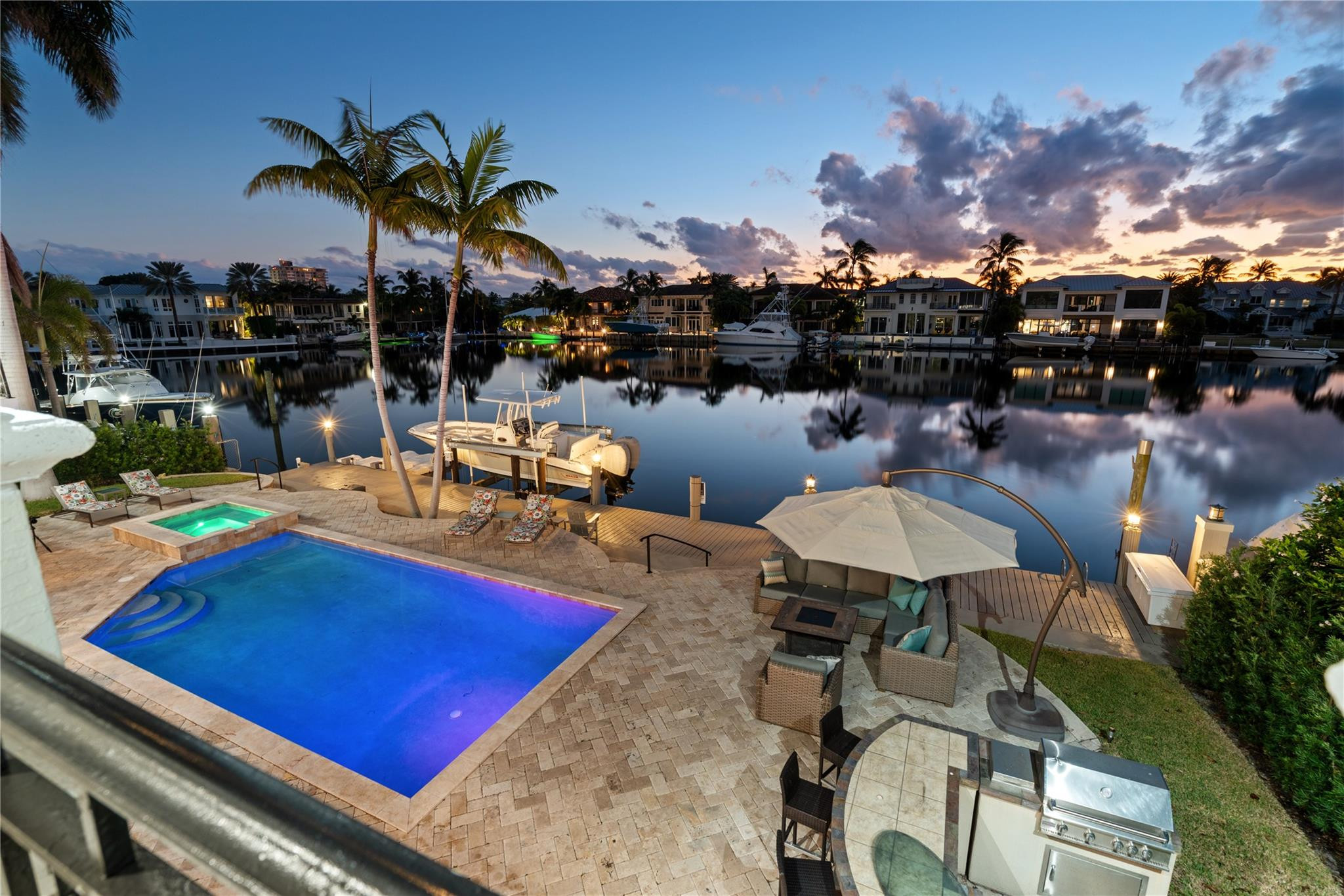 Lake Placid 35-23 B - Residential