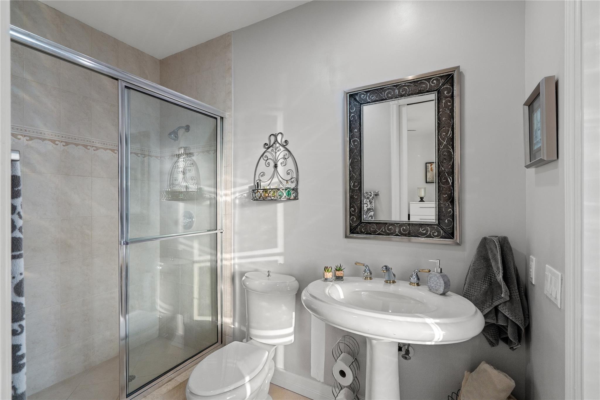 Lake Placid 35-23 B - Residential