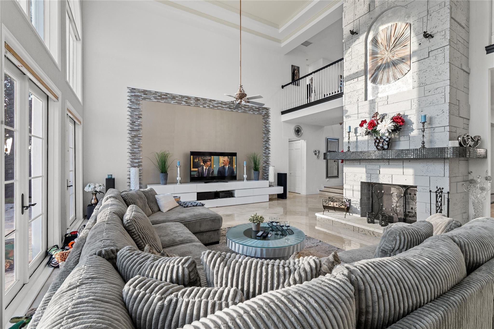 Lake Placid 35-23 B - Residential