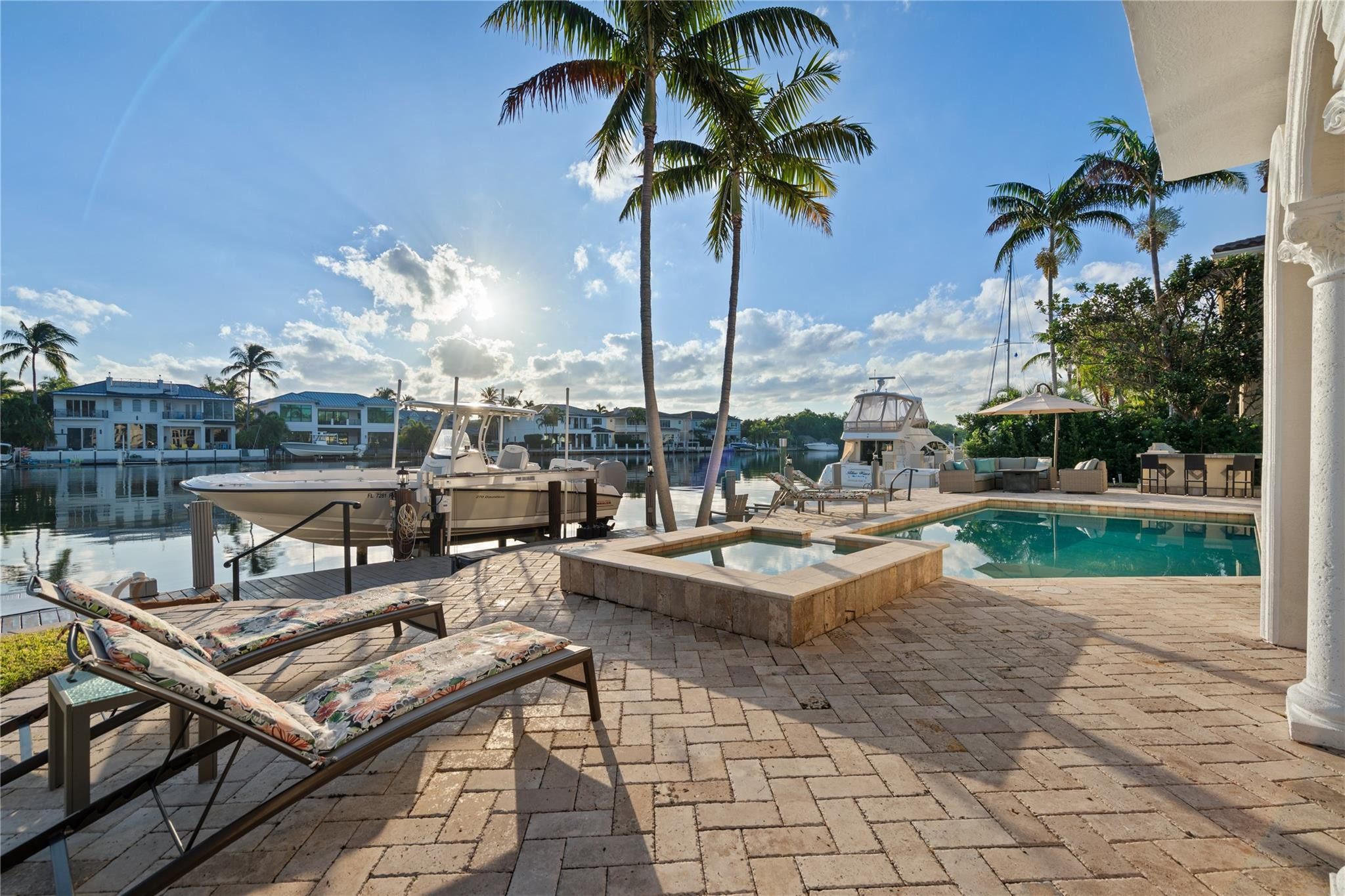 Lake Placid 35-23 B - Residential