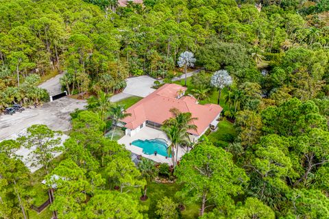 A home in Loxahatchee