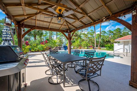 A home in Loxahatchee