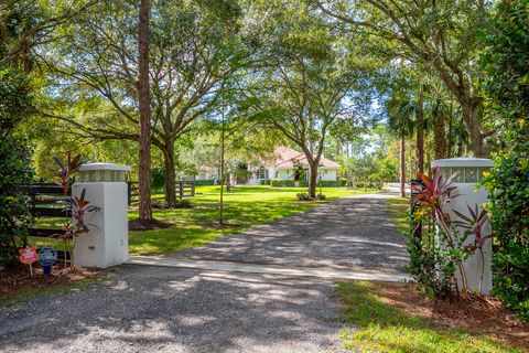 A home in Loxahatchee