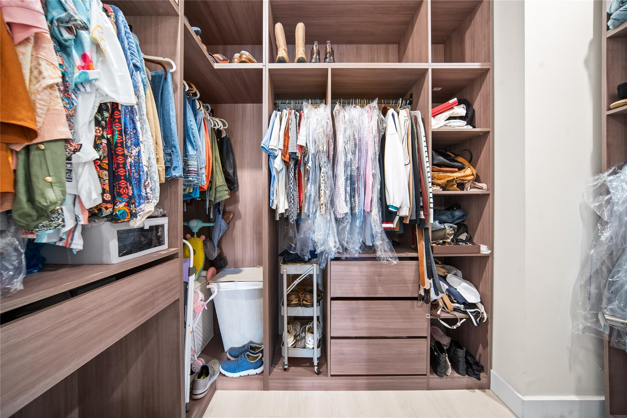 The Falls - Residential