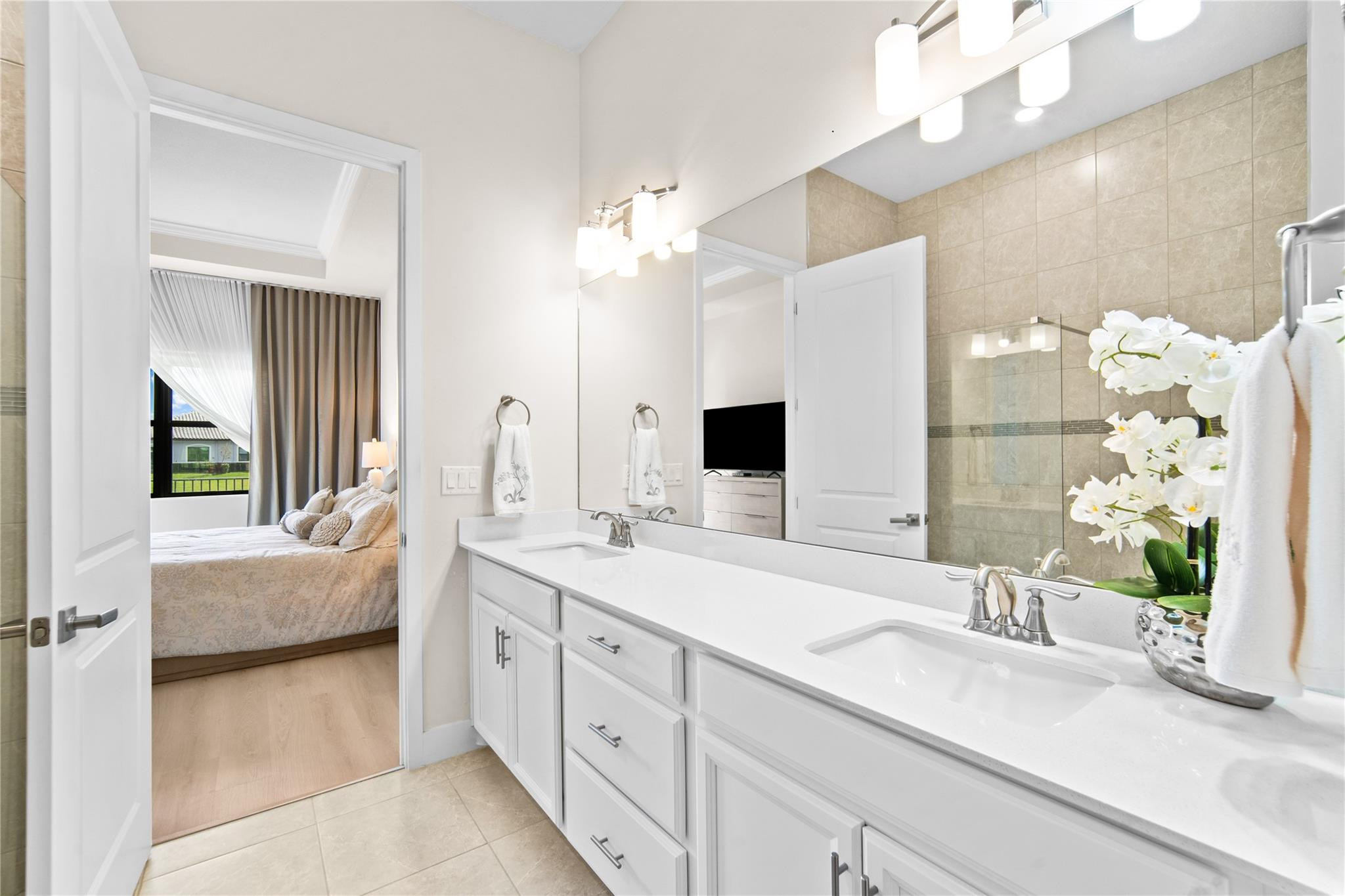 The Falls - Residential