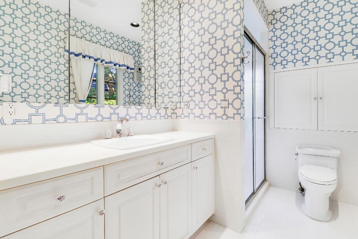 LOBLOLLY PINES - Residential