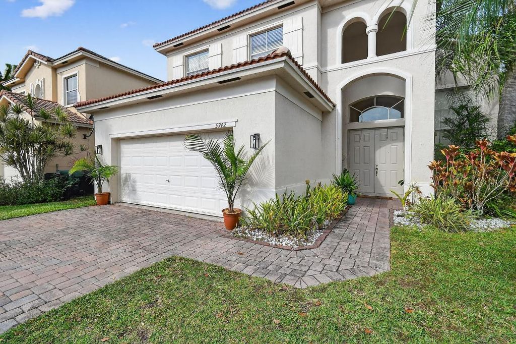 Photo of 5742 Sterling Lake Drive, Fort Pierce, FL 34951 (MLS # R11157283)