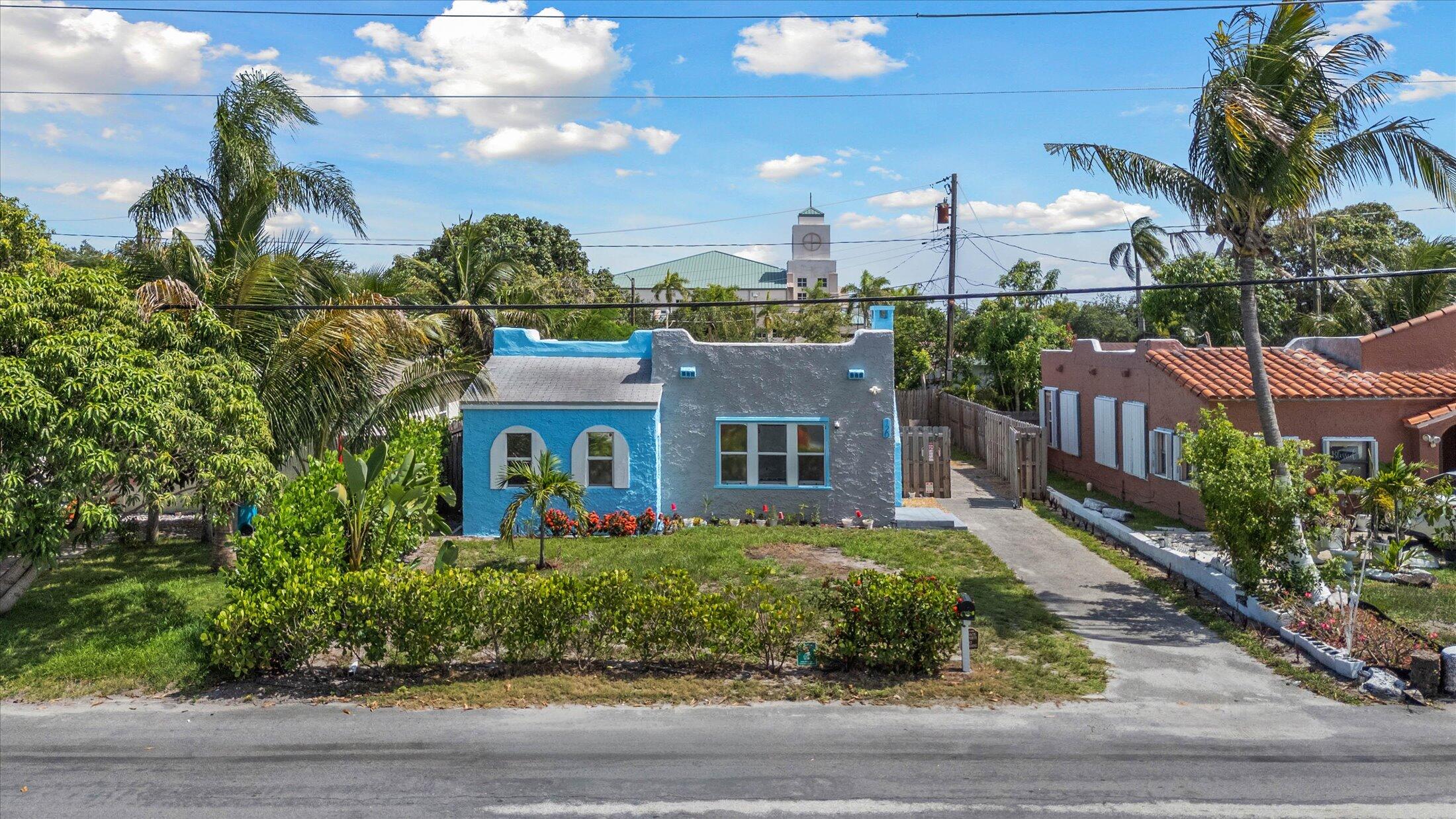120 NW 4th Avenue