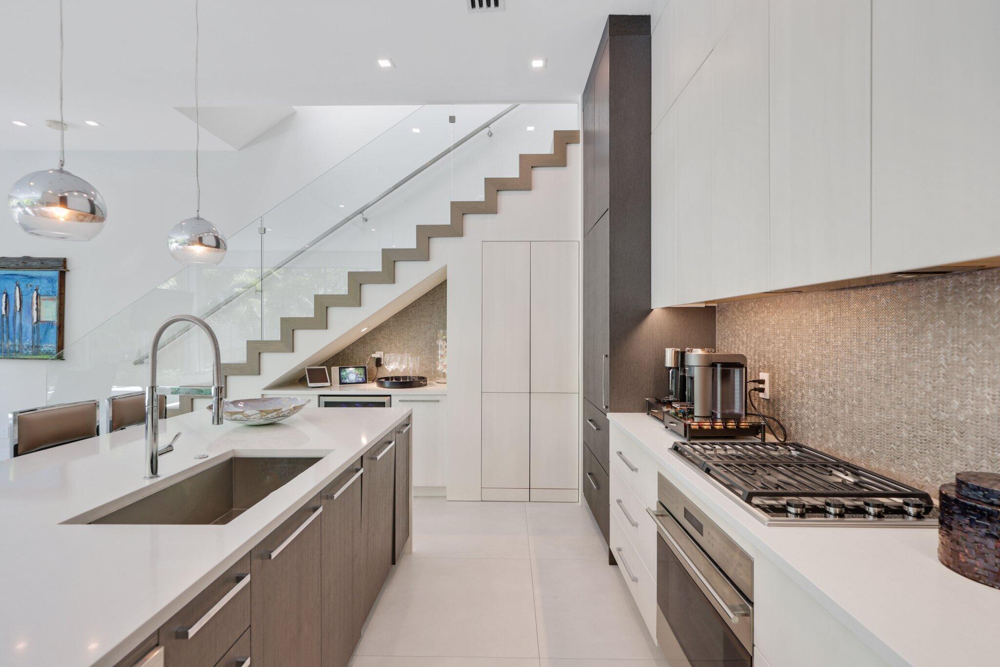 JOHNSTON HEIGHTS - Residential