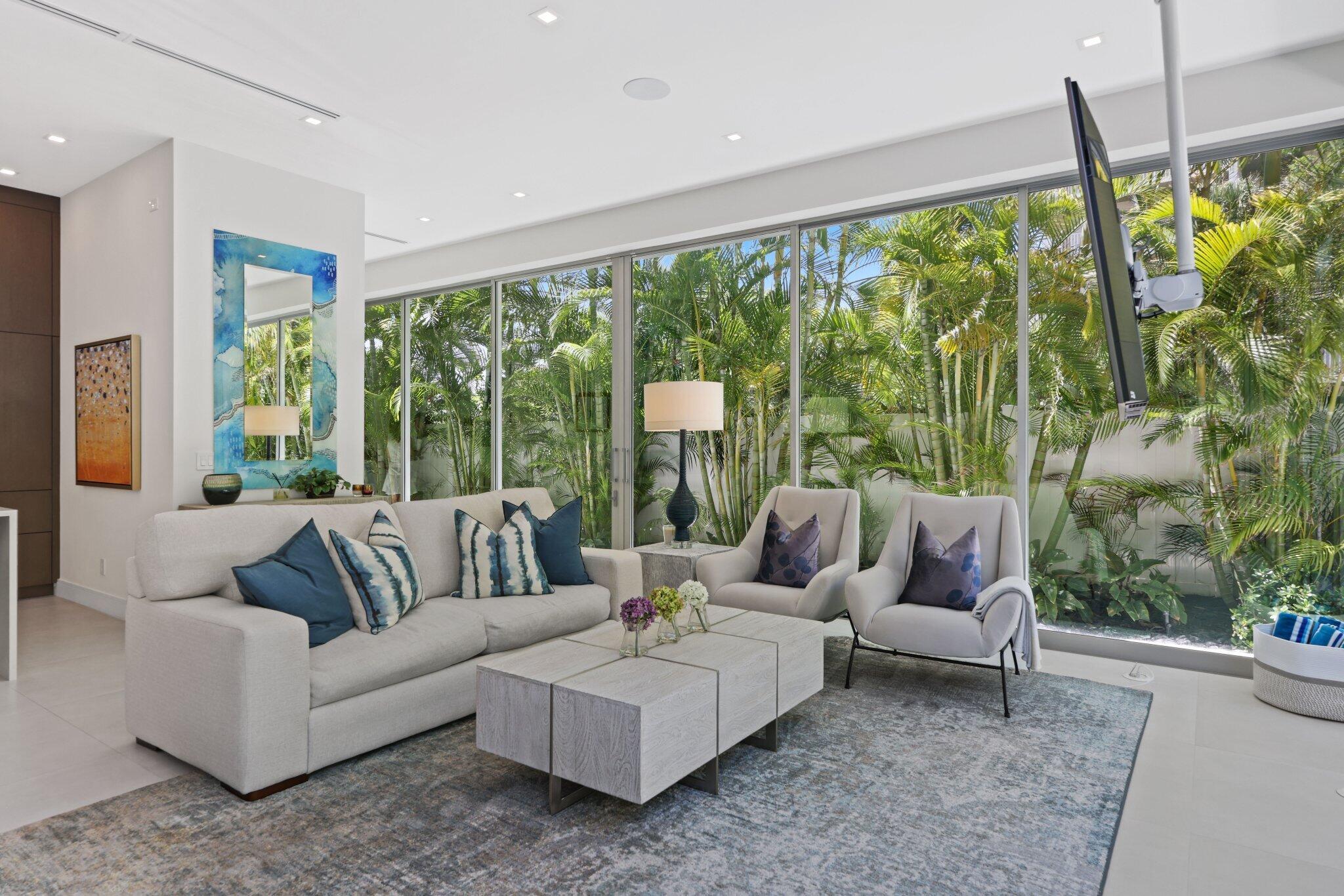 JOHNSTON HEIGHTS - Residential