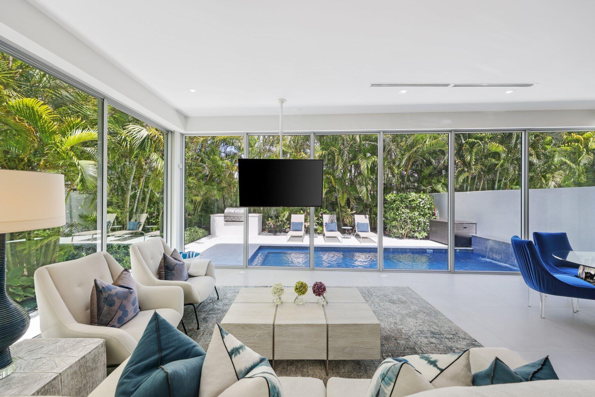 JOHNSTON HEIGHTS - Residential