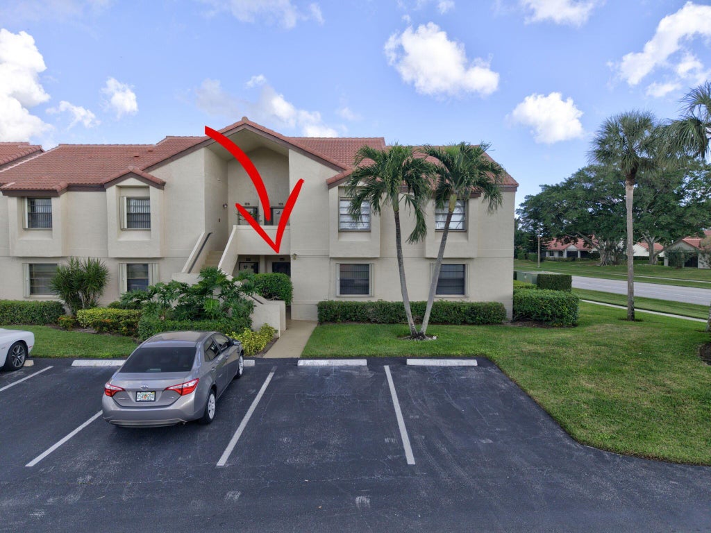 Photo of 6025 Parkwalk Drive, Boynton Beach, FL 33472 (MLS # R11085687)