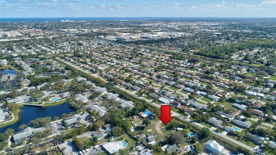 Prime Boynton Beach development opportunity on 1.32 acres with income in place.
Property includes a small single-family home currently generating $2,300/month plus additional miscellaneous rental income.
The site received county approval in 2017 for five (5) single-family homes with zero lot lines. Buyers are encouraged to review the attached site plan and approvals in the MLS.
Public water and sewer are available from the adjacent community (currently on well). Ideal for a small developer or investor seeking a ready-to-entitle infill project in a high-demand location, just minutes to I-95 and the Florida Turnpike. Excellent holding property with cash flow today and strong development upside.