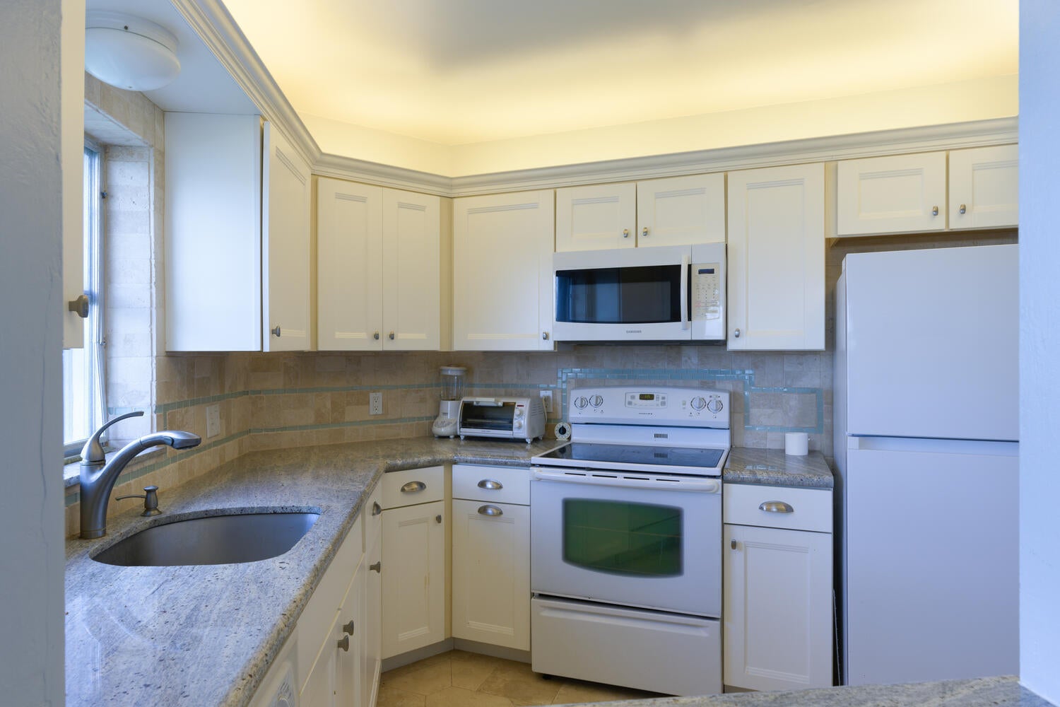 28 Yacht Club Drive 109