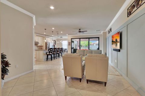 Single Family Residence in Lake Worth FL 8286 Hanoverian Drive Dr 12.jpg