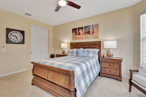 Single Family Residence in Lake Worth FL 8286 Hanoverian Drive Dr 35.jpg