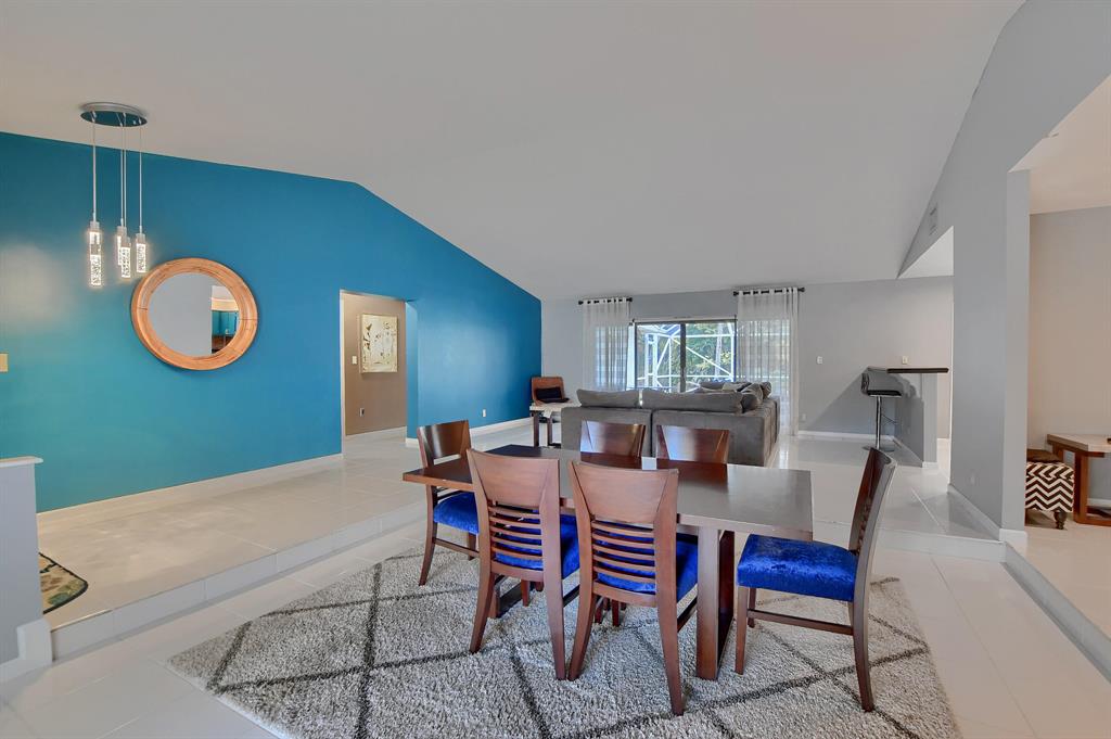 BOCA GREENS 2 - Residential