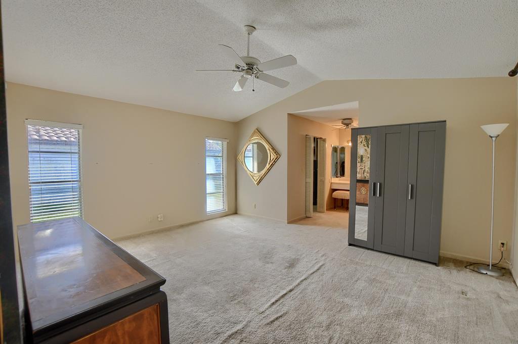 BOCA GREENS 2 - Residential