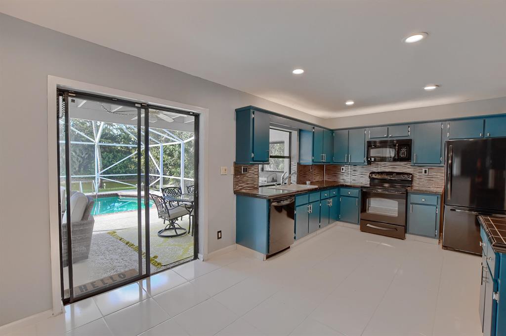 BOCA GREENS 2 - Residential