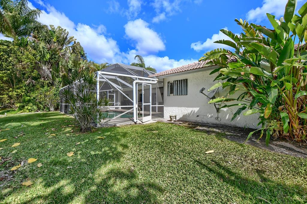 BOCA GREENS 2 - Residential