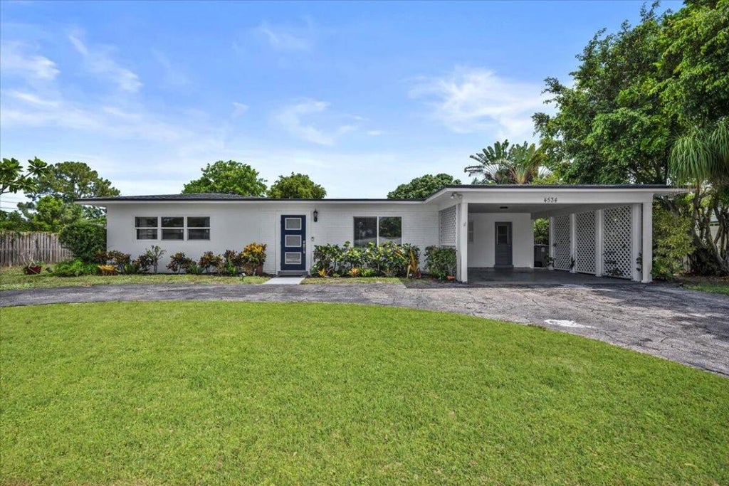 Photo of 4534 Brady Boulevard, Delray Beach, FL 33445 (MLS # R11109144)