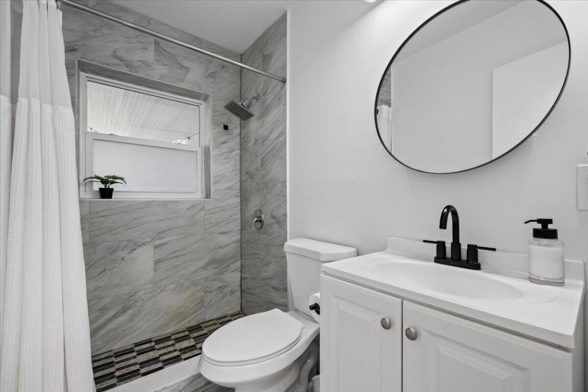 KINGSLAND PINES - Residential