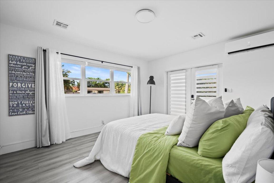 KINGSLAND PINES - Residential