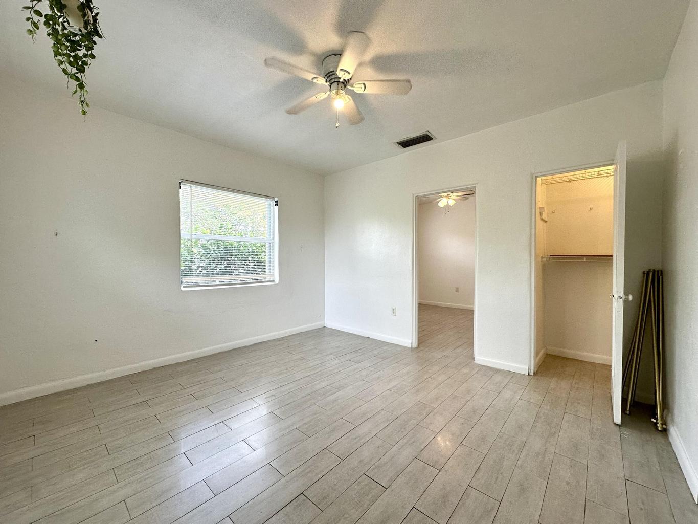 LAKE WORTH HEIGHTS - Residential Lease