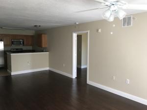 THE CLUB AT ST LUCIE WEST, A CONDOMINIUM - Residential Lease