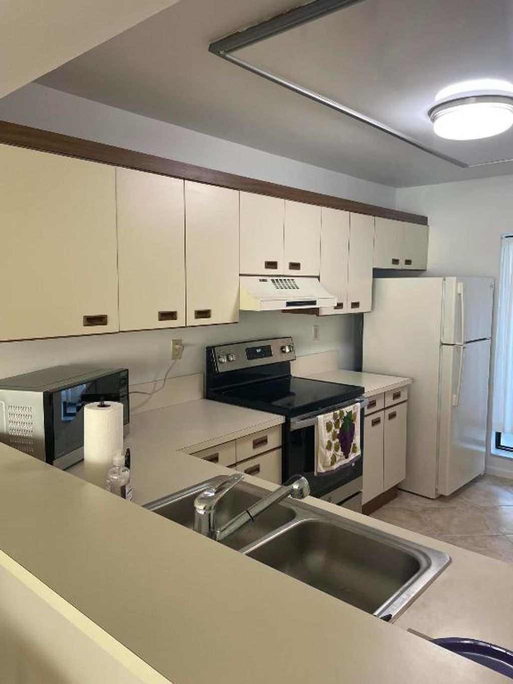 Photo of 22 Royal Palm Way #2040, Boca Raton, FL 33432 (MLS # R10957540)