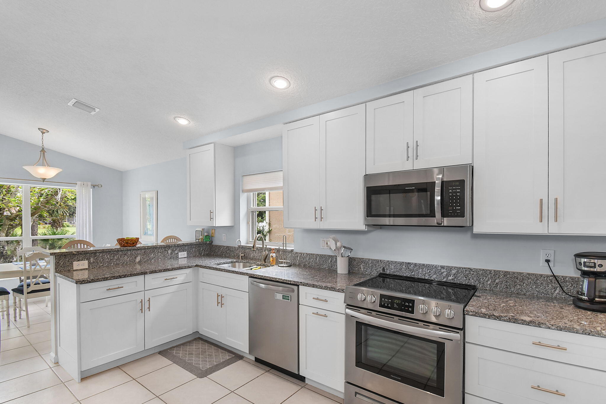 SUMMERFIELD - Residential