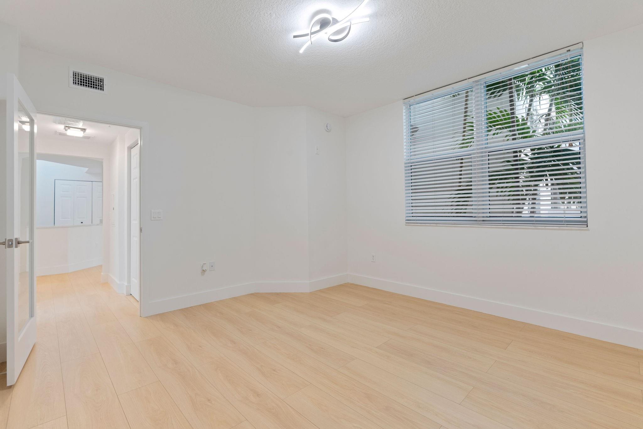 Lauderdale One - Residential