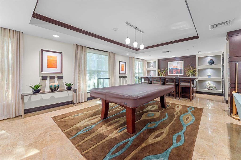 Lauderdale One - Residential